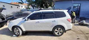 Subaru Forester 2009 White