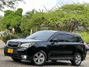 Subaru Forester 2014 Black