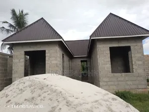 4bdrm Apartment in Tanzania Daresalaam, Ilala for sale