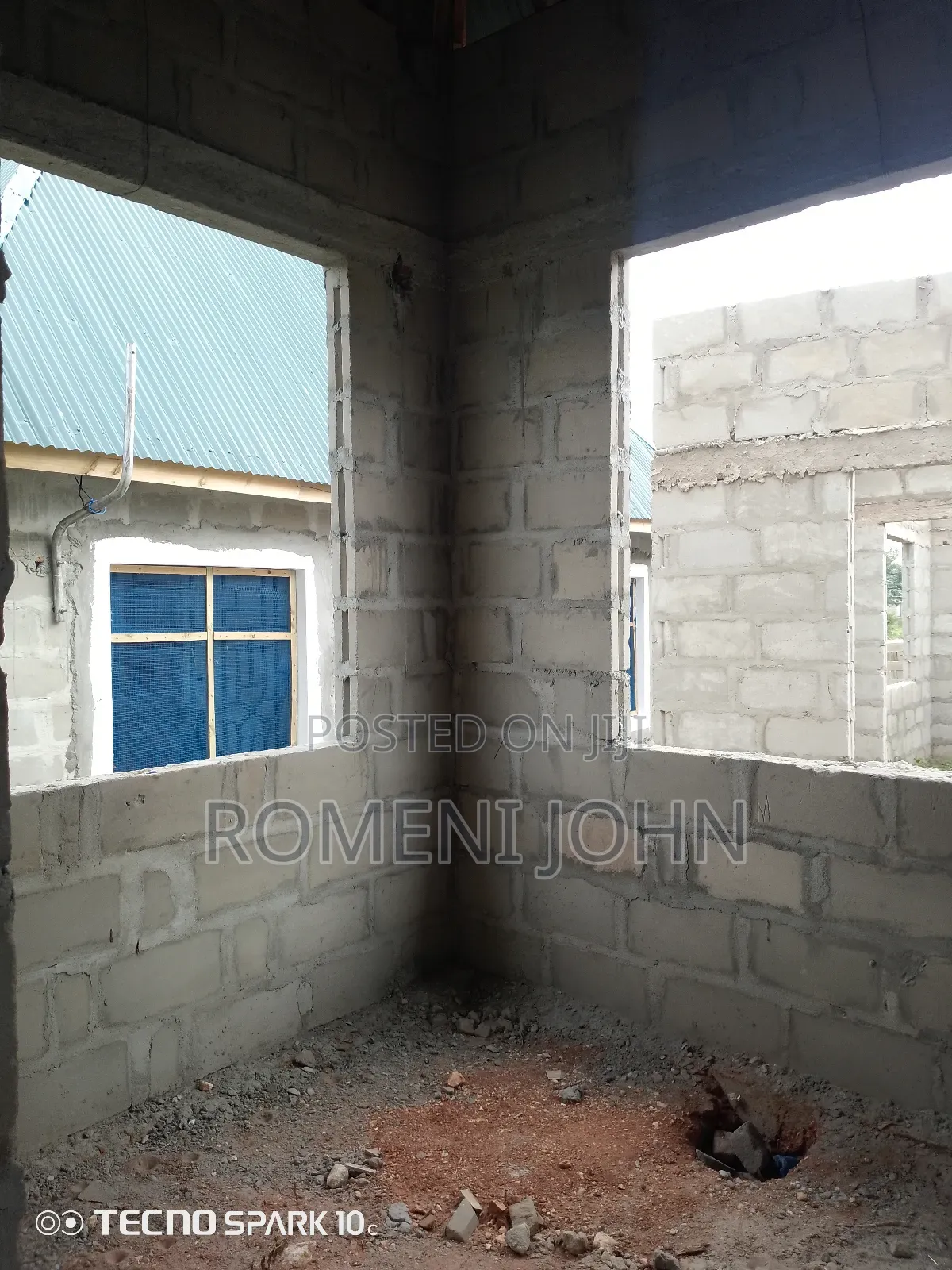 4bdrm Apartment in Tanzania Daresalaam, Ilala for sale