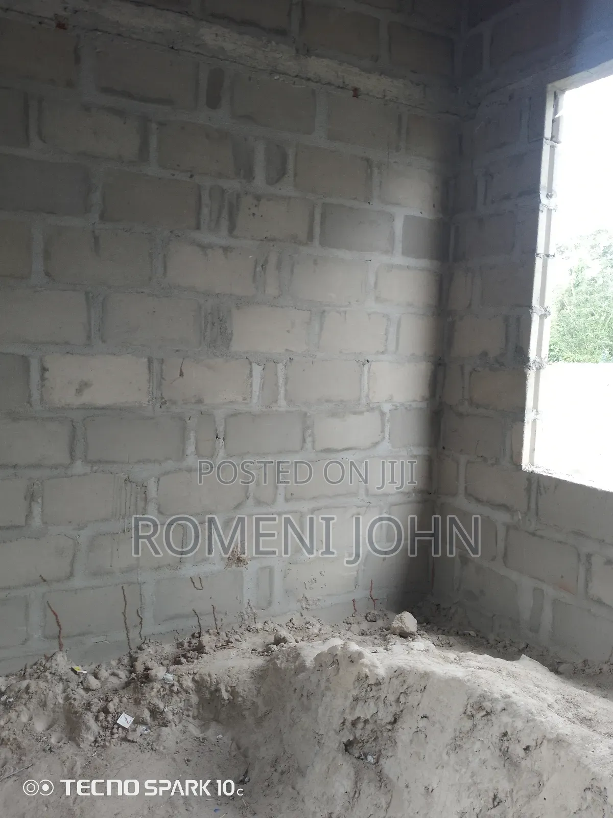 4bdrm Apartment in Tanzania Daresalaam, Ilala for sale