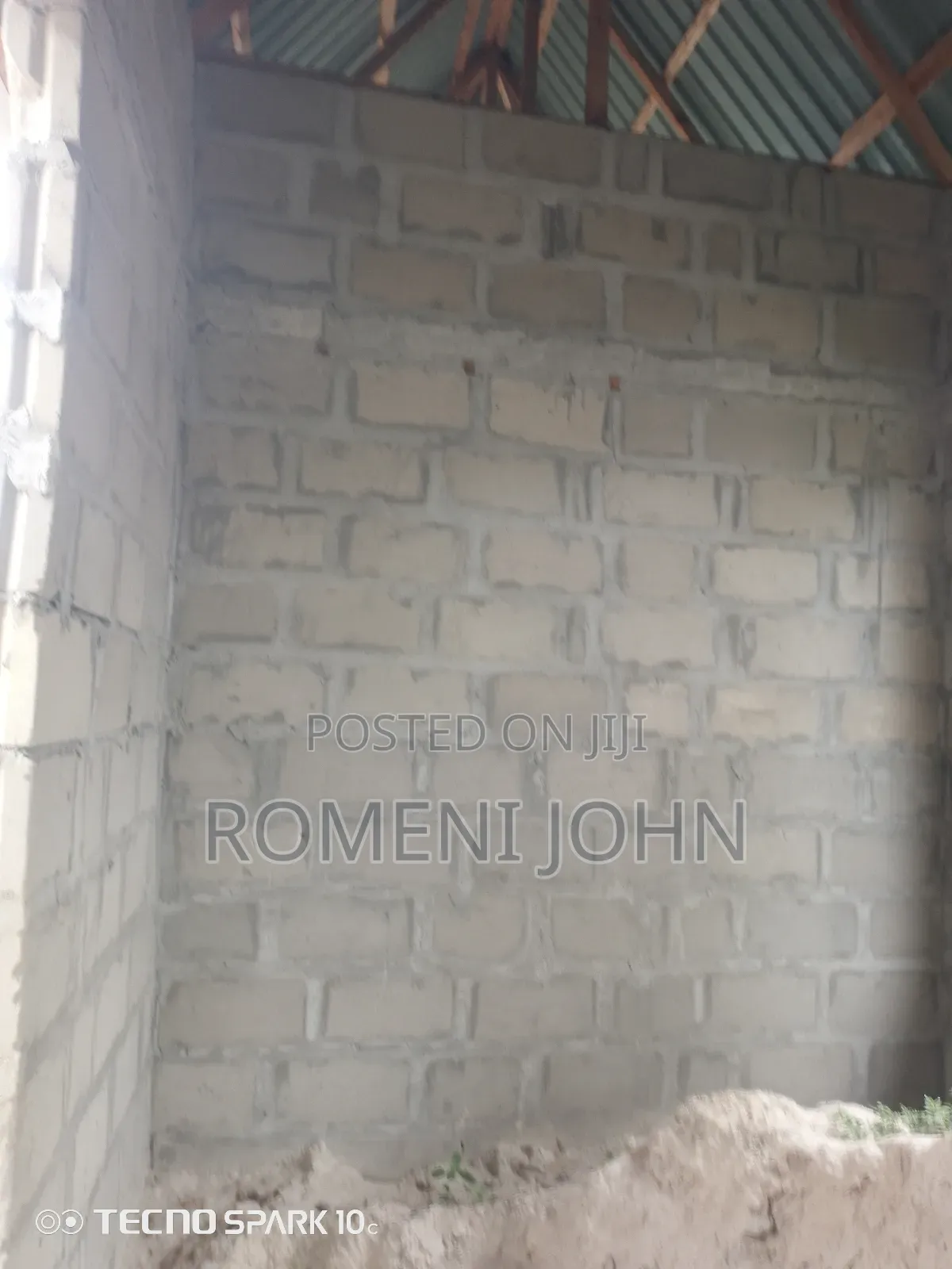 4bdrm Apartment in Tanzania Daresalaam, Ilala for sale