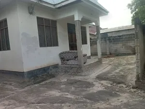 3bdrm House in Tanzania Daresalaam, Ilala for sale