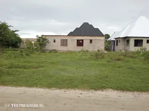 Kiwanja Mita 12 Kwa Mita 12 Kinauzwa Milioni 3.8 Majohe Viwege.