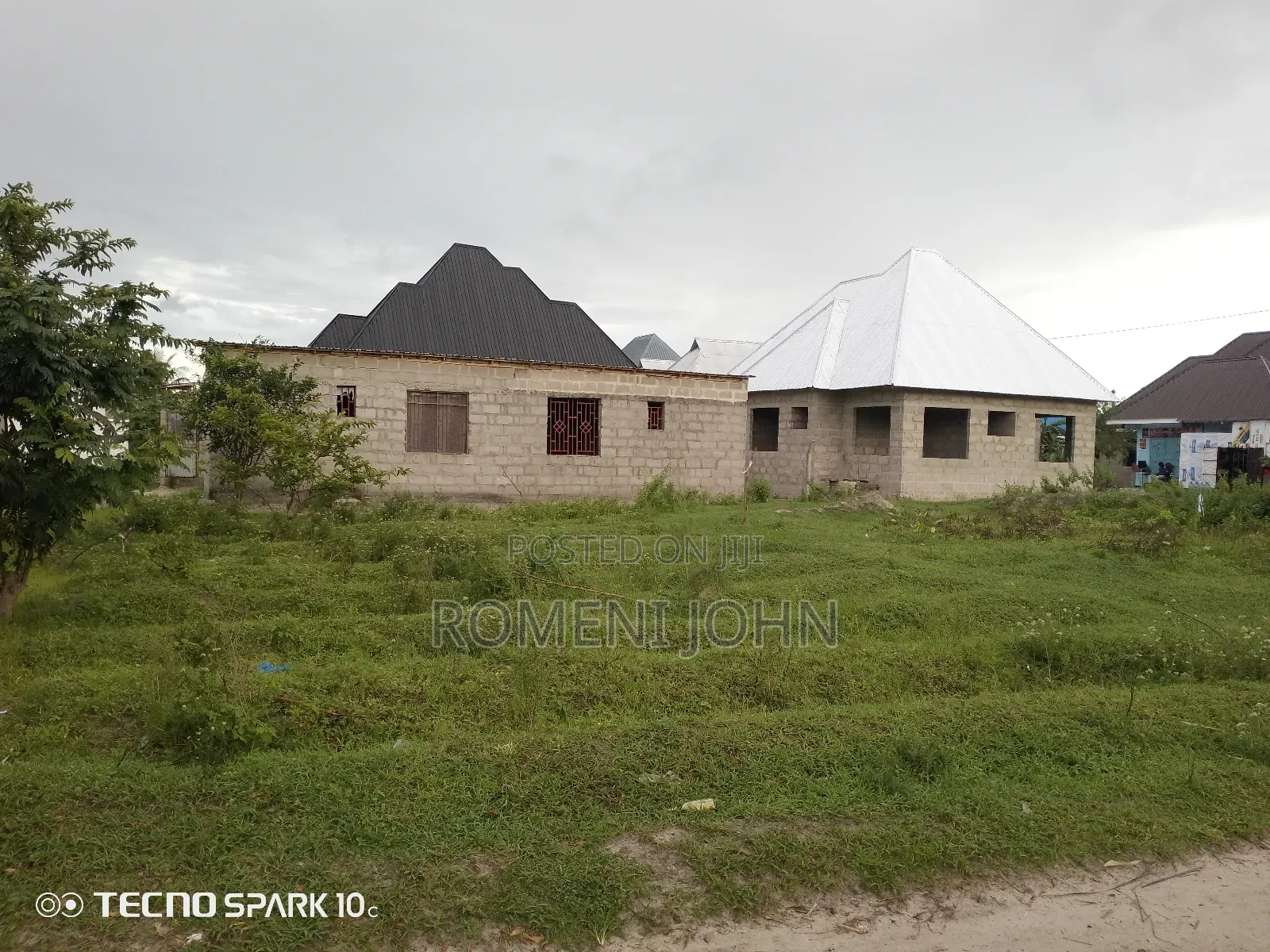 Kiwanja Kinauzwa Milioni 3.9 Gongolamboto Majohe Viwege.