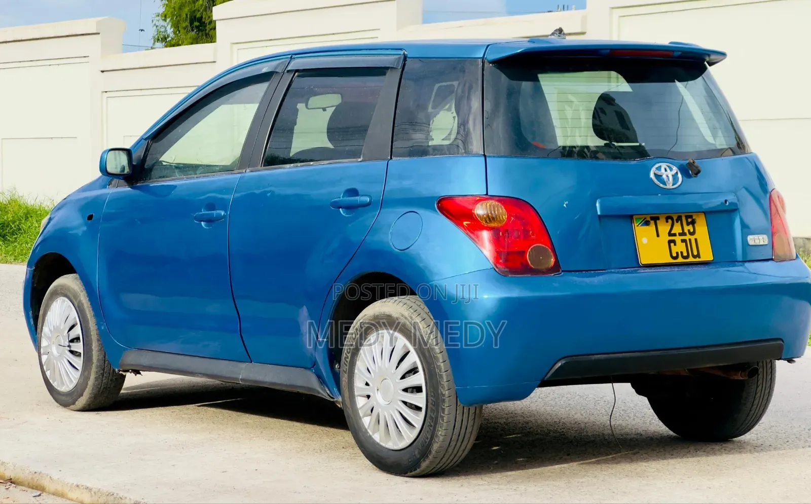 Toyota IST 2004 Blue