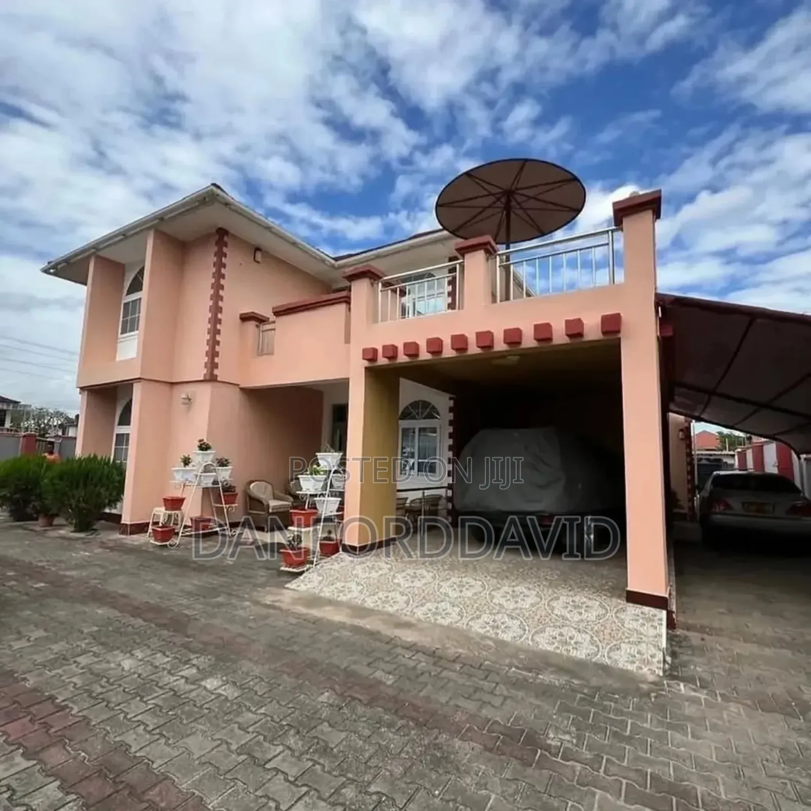 5bdrm House in Kahwa Real State, Mbezi Beach for sale