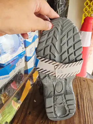 Kifaru Safety Boots