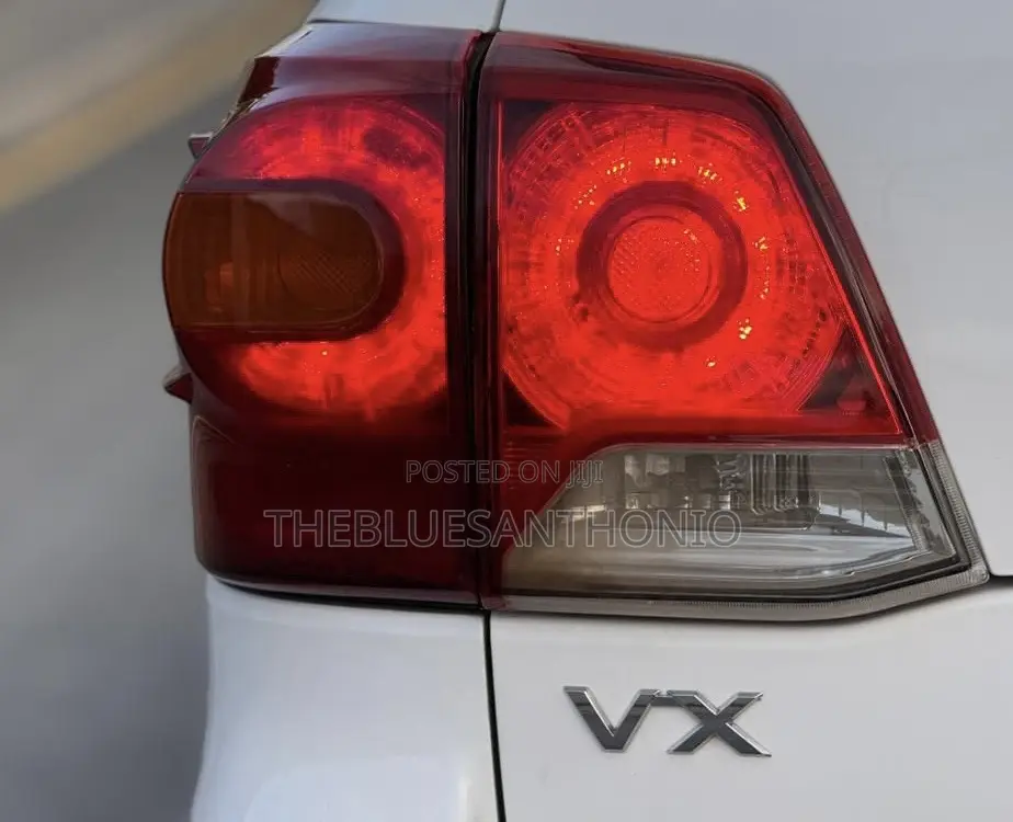 Toyota Land Cruiser 2014 White