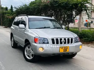 Toyota Kluger 2005 Silver
