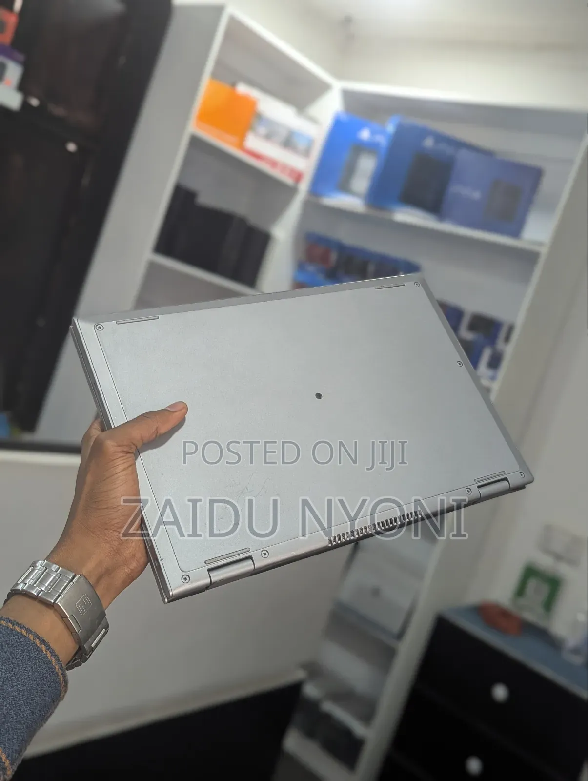 New Laptop Dell Inspiron 11 3179 4GB Intel Core i3 HDD 500GB