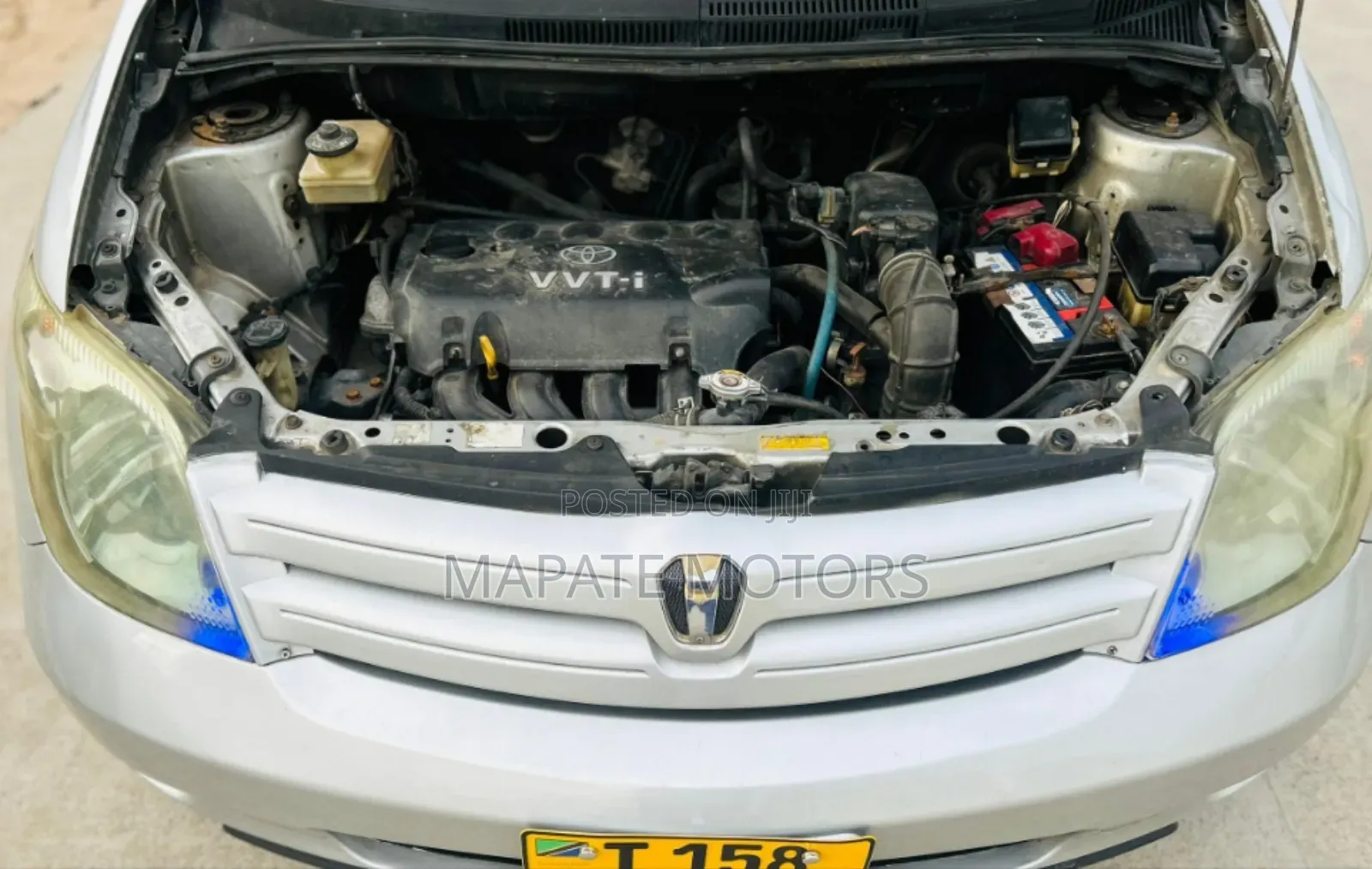 Toyota IST 2005 Silver