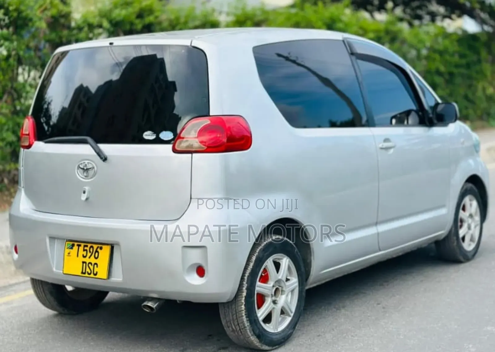Toyota Porte 1.3 FWD 2006 Silver