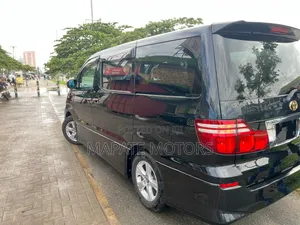 Toyota Alphard 2.4 Petrol AWD 2005 Black