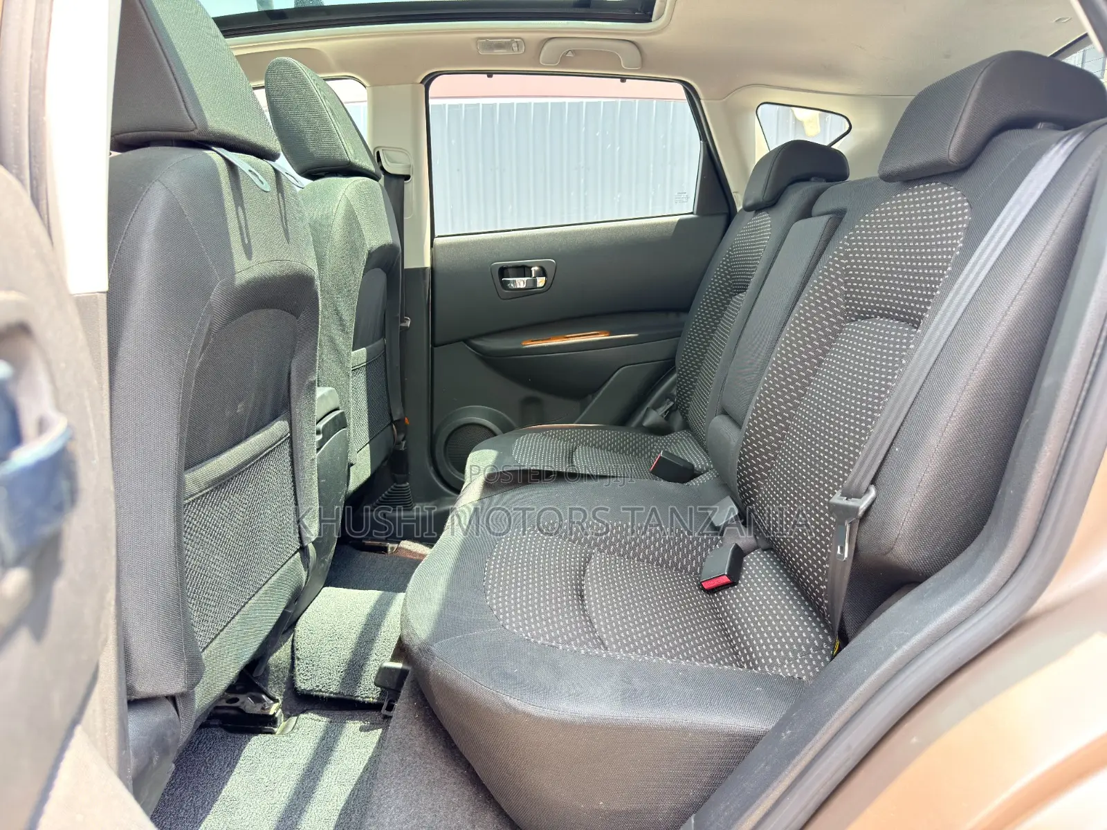Nissan Dualis 2007 Brown