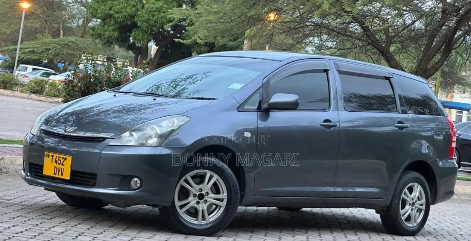 Toyota Wish 2005 Gray