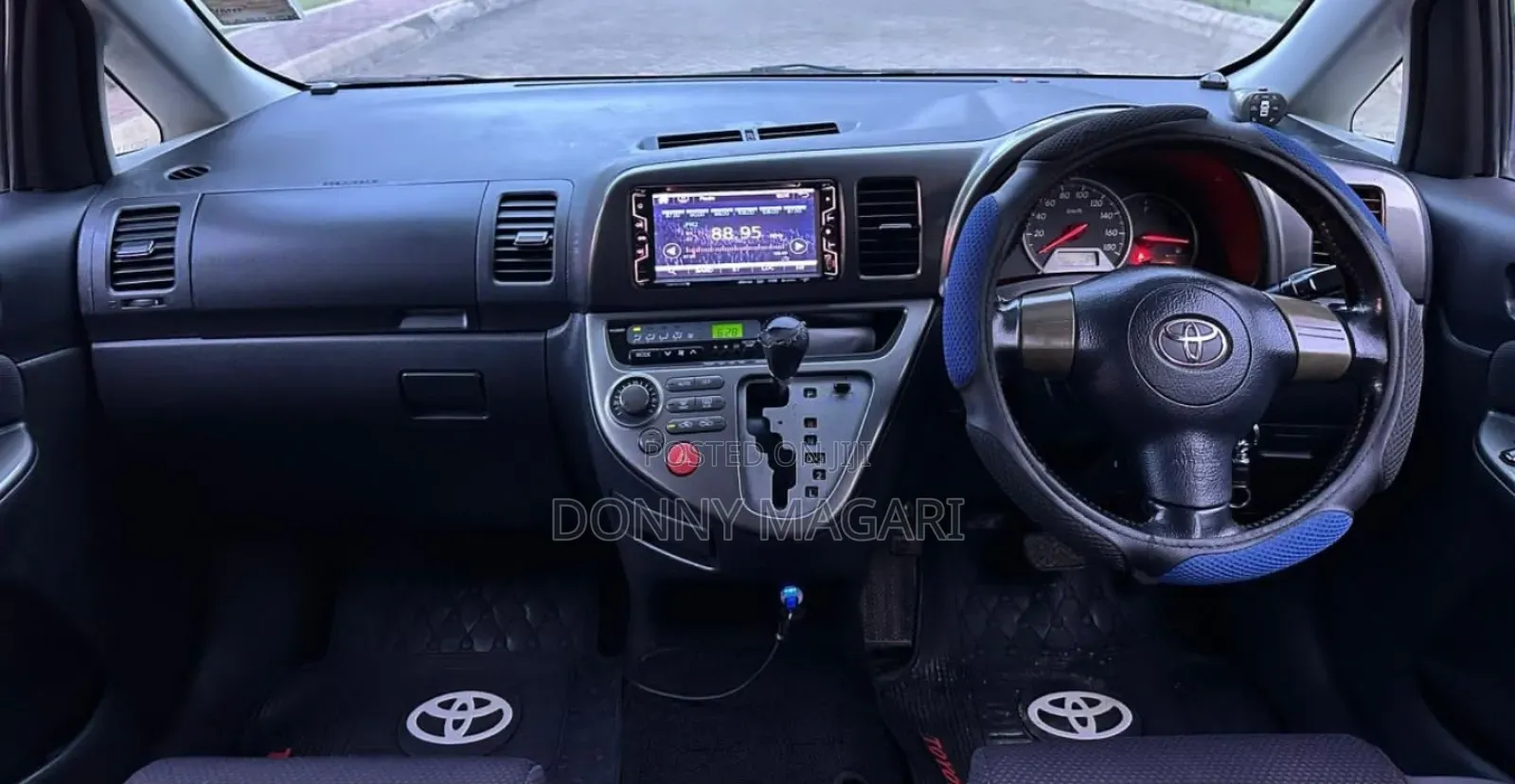 Toyota Wish 2005 Gray