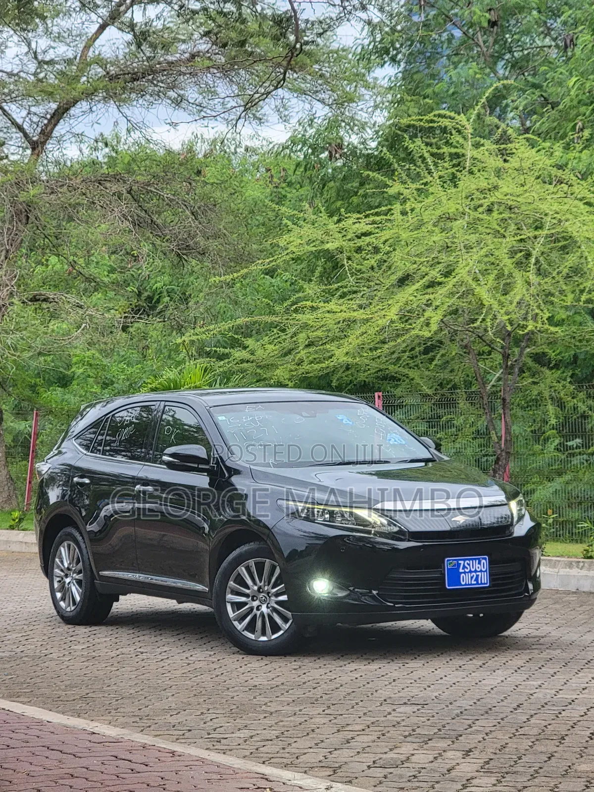 Toyota Harrier 2017 Black
