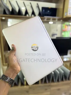 Laptop HP EliteBook Folio 1040 G2 8GB Intel Core i5 SSHD+SSD 256GB
