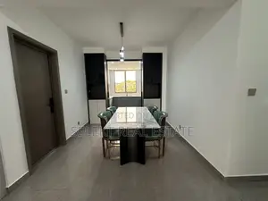 Furnished 3bdrm Apartment in Oyster Bay for sale