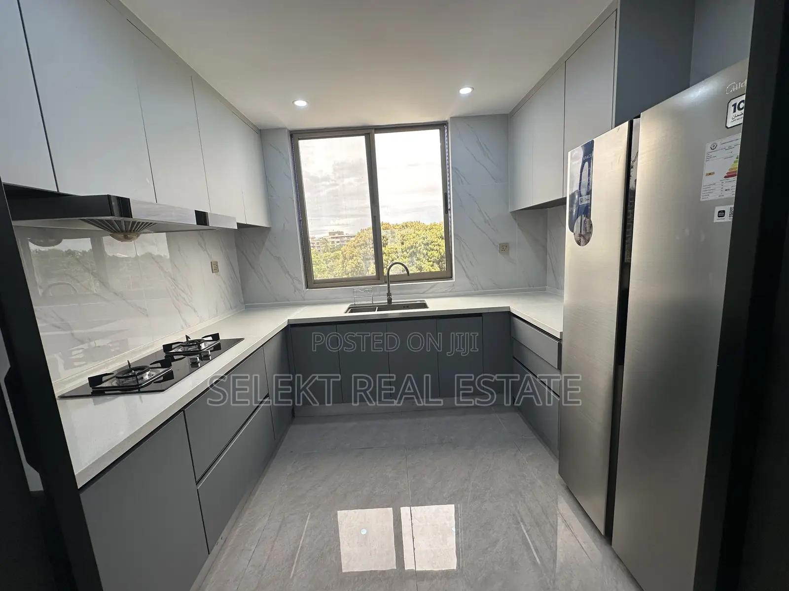 Furnished 3bdrm Apartment in Oyster Bay for sale