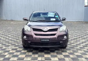 Toyota IST 2007 Purple