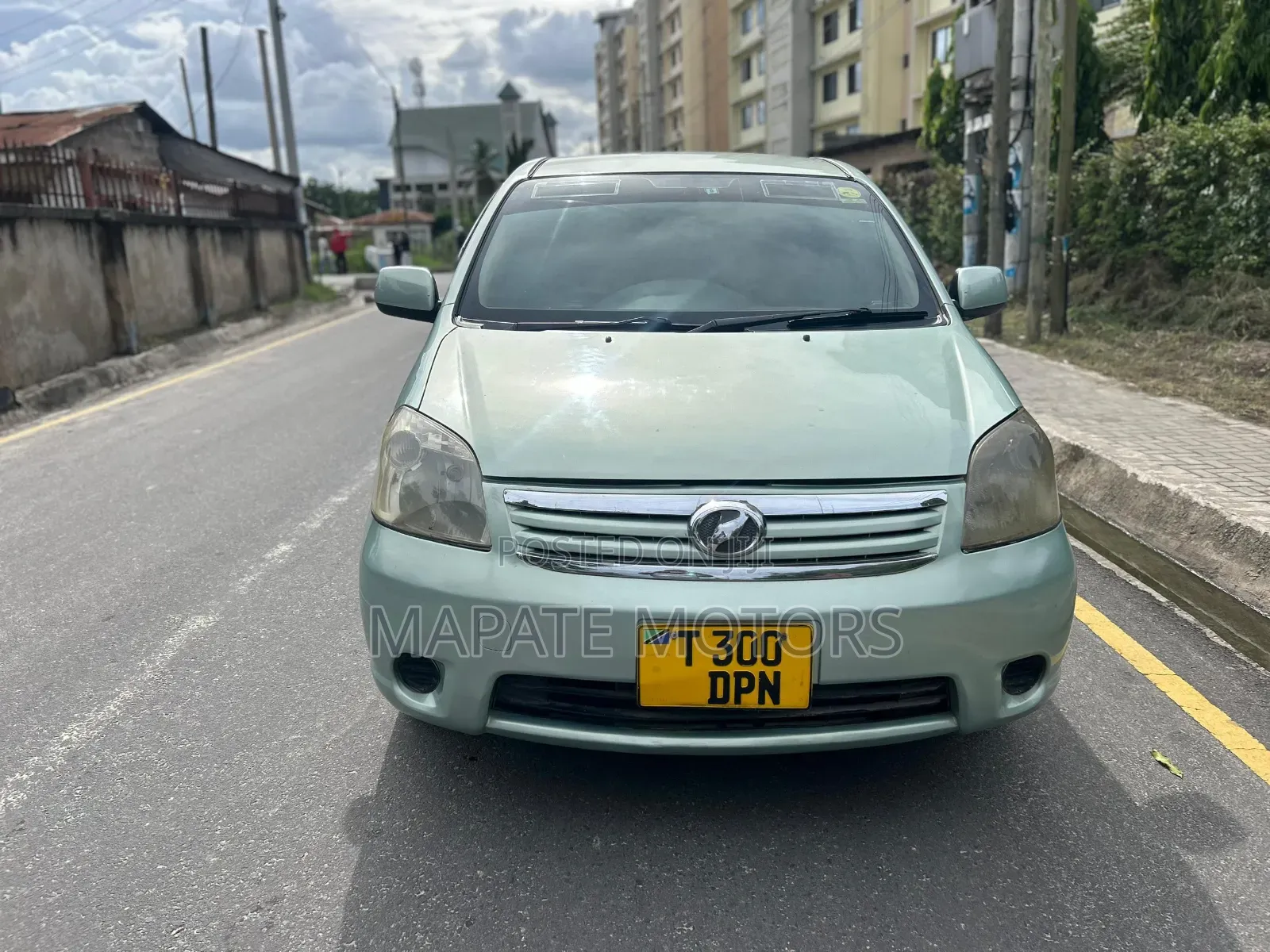 Toyota Raum 1.5 AWD 2004 Silver