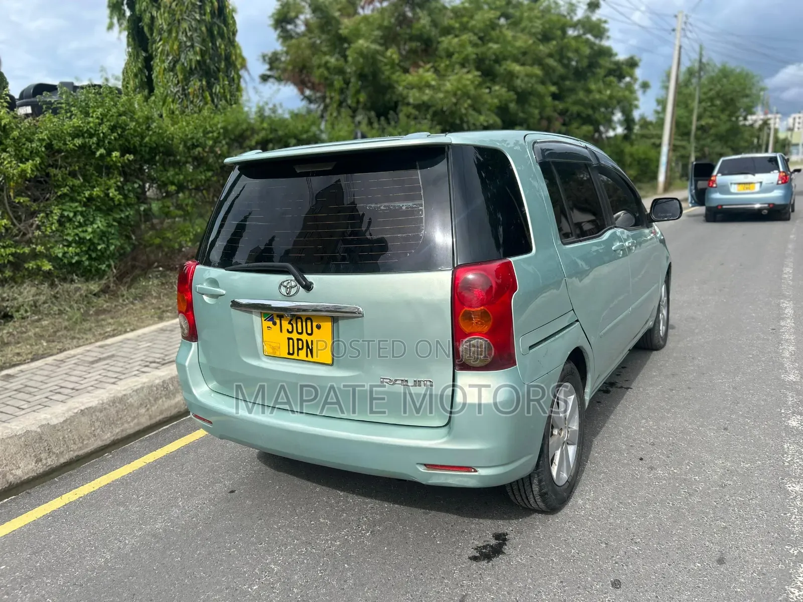 Toyota Raum 1.5 AWD 2004 Silver