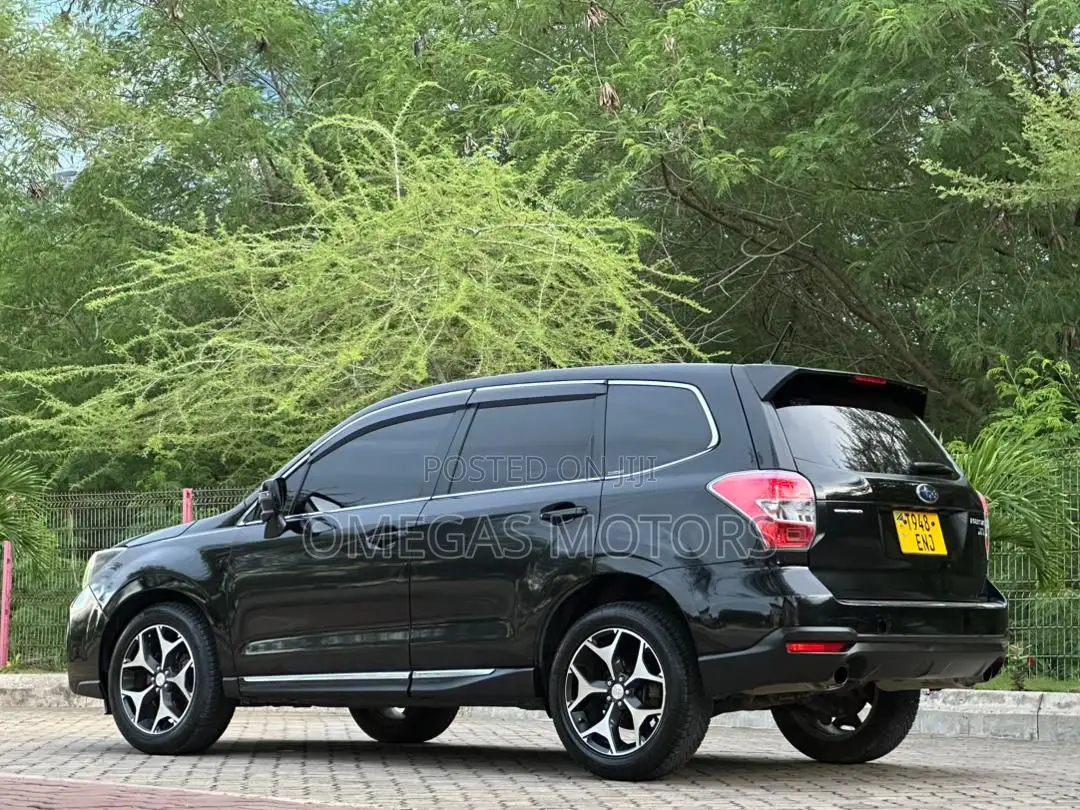 Subaru Forester 2013 Black