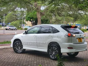Toyota Harrier 2004 Pearl