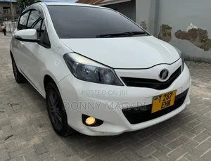 Toyota Vitz 2012 White