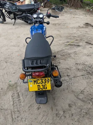 TVS HLX 125 2025 Blue