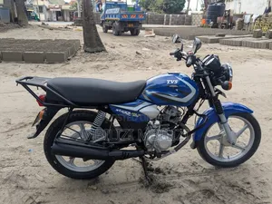 TVS HLX 125 2025 Blue