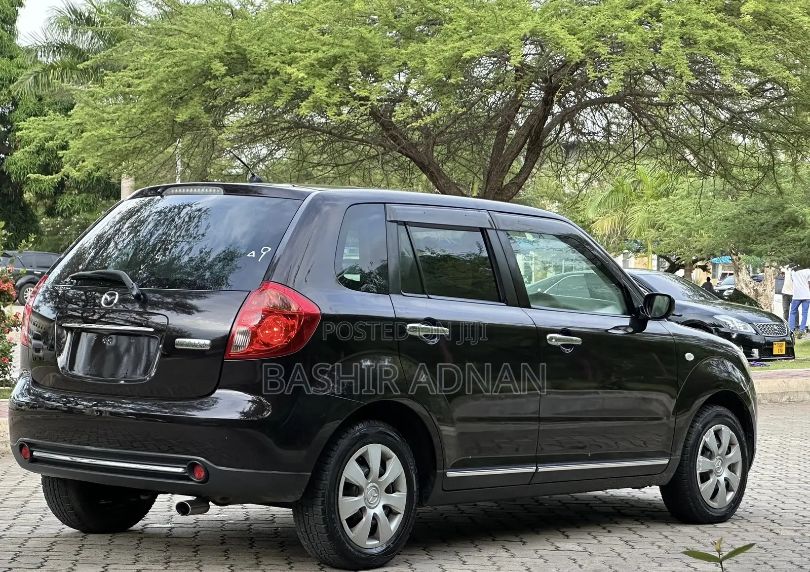 Mazda Verisa 2010 Black