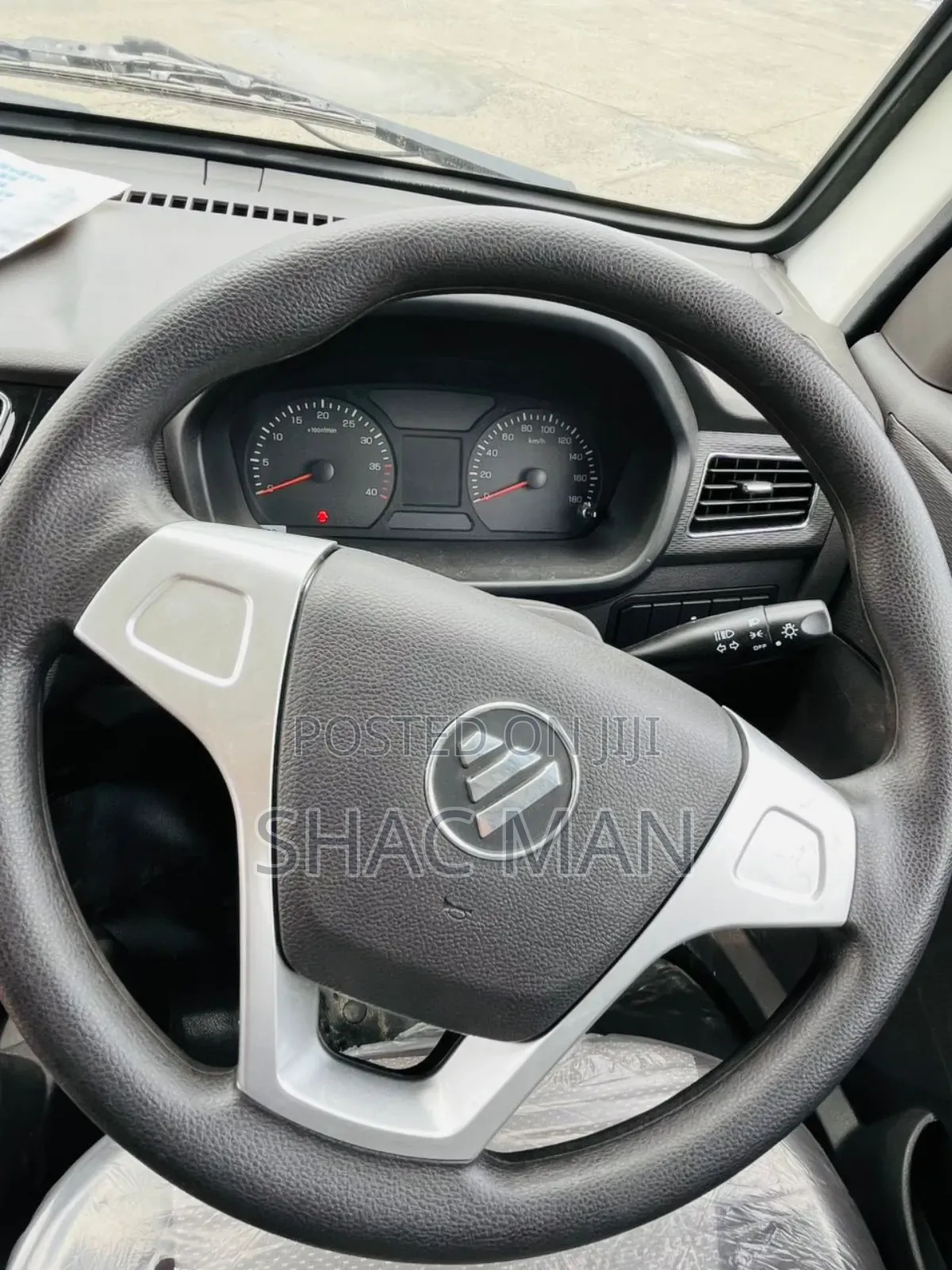 New Foton Sup 2025 White