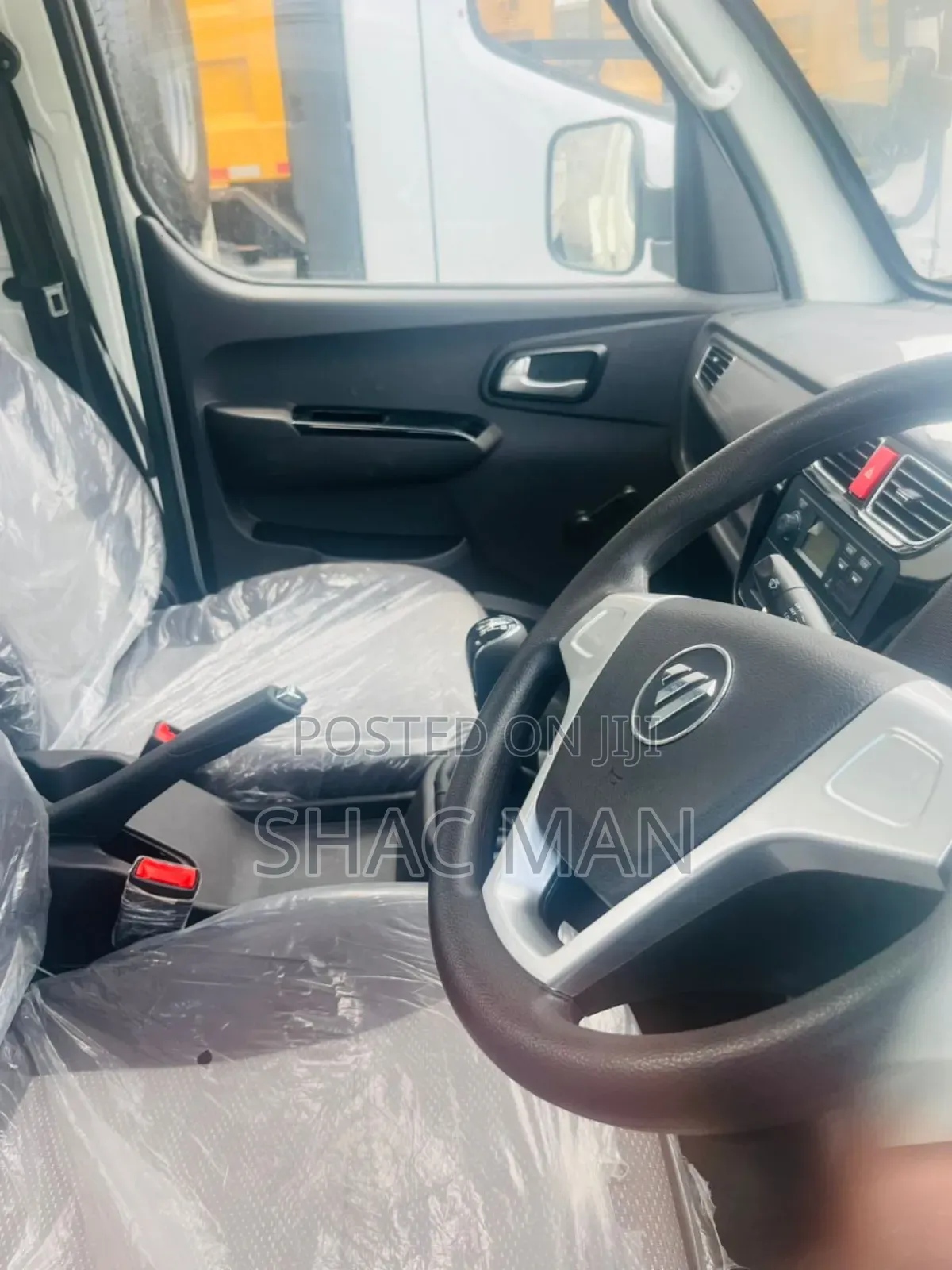 New Foton Sup 2025 White