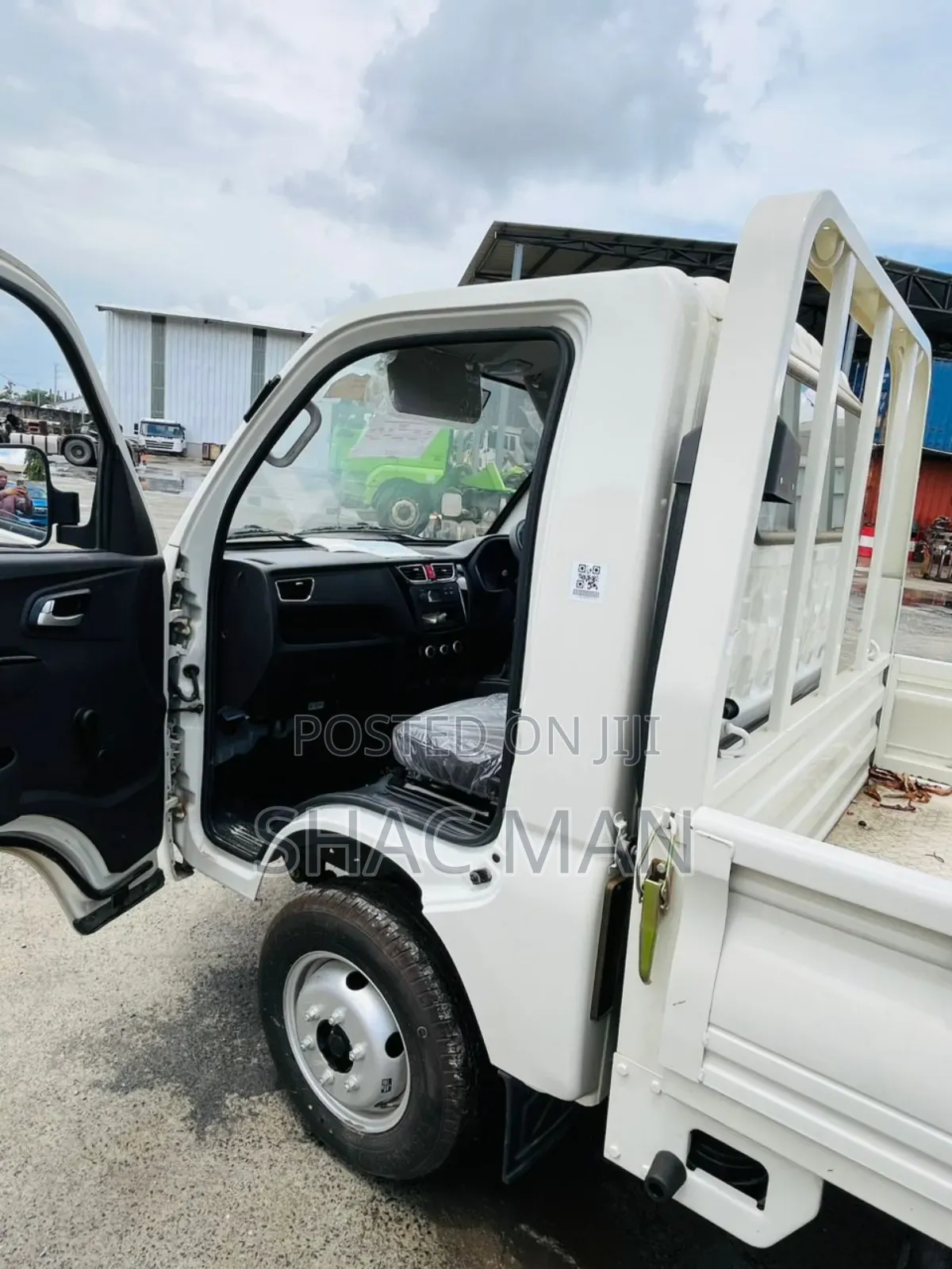 New Foton Sup 2025 White