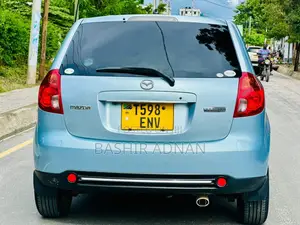 Mazda Verisa 2010 Blue