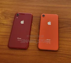 Apple XR 64 GB Red