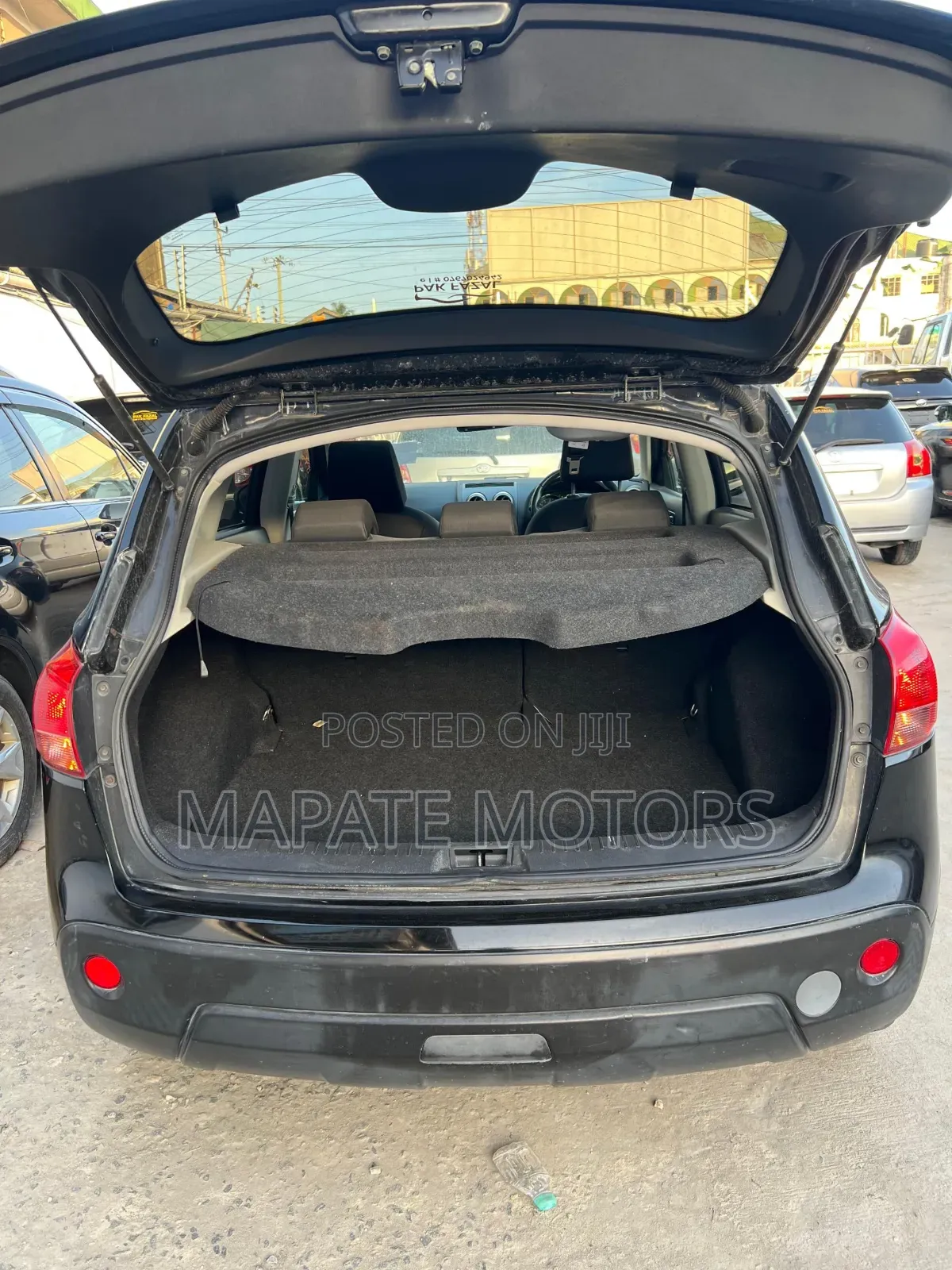 Nissan Dualis 2010 Black