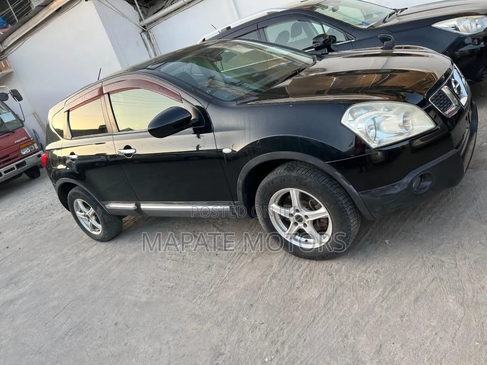 Nissan Dualis 2010 Black