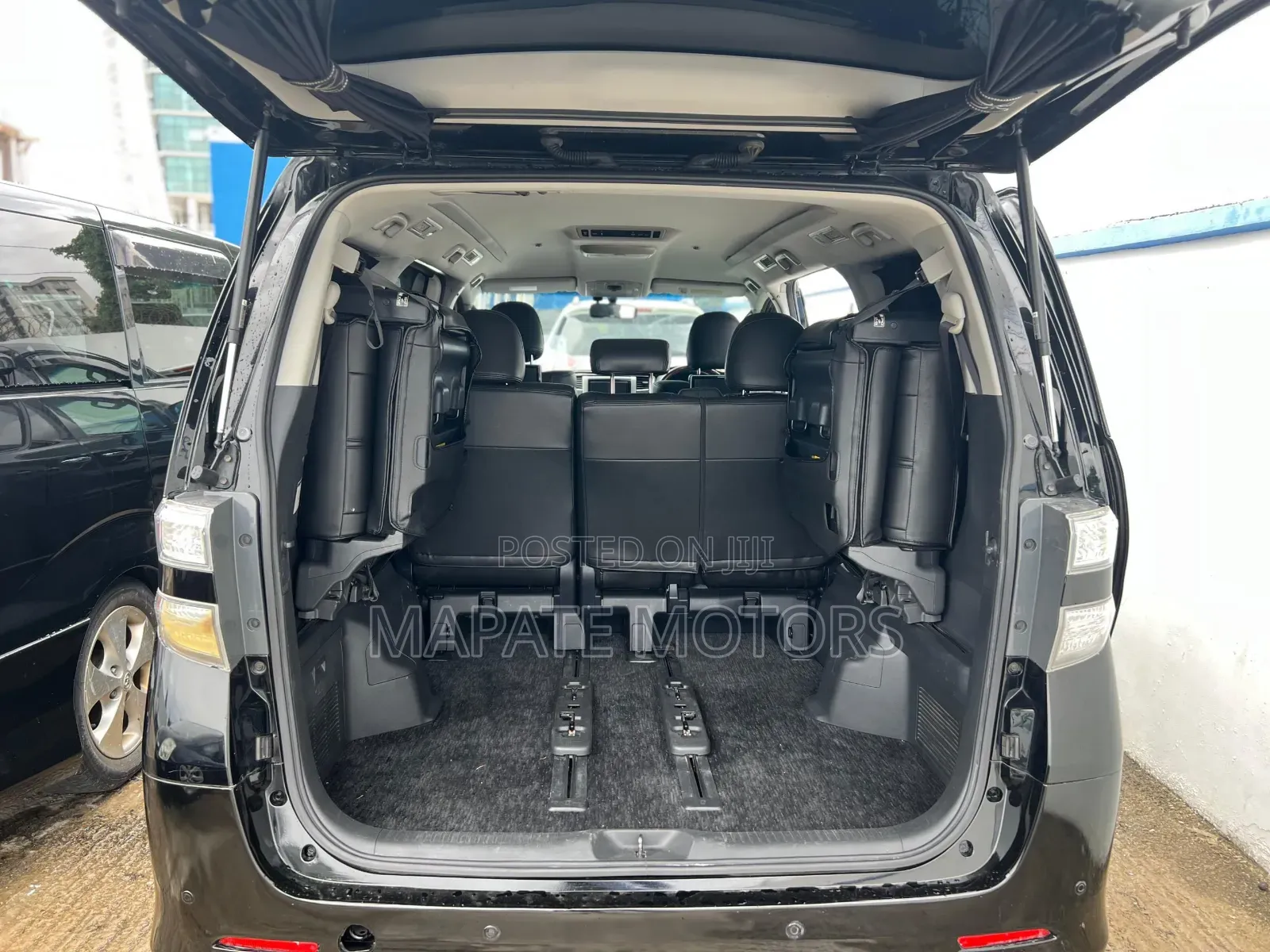Toyota Alphard 2.4 Petrol AWD 2008 Black