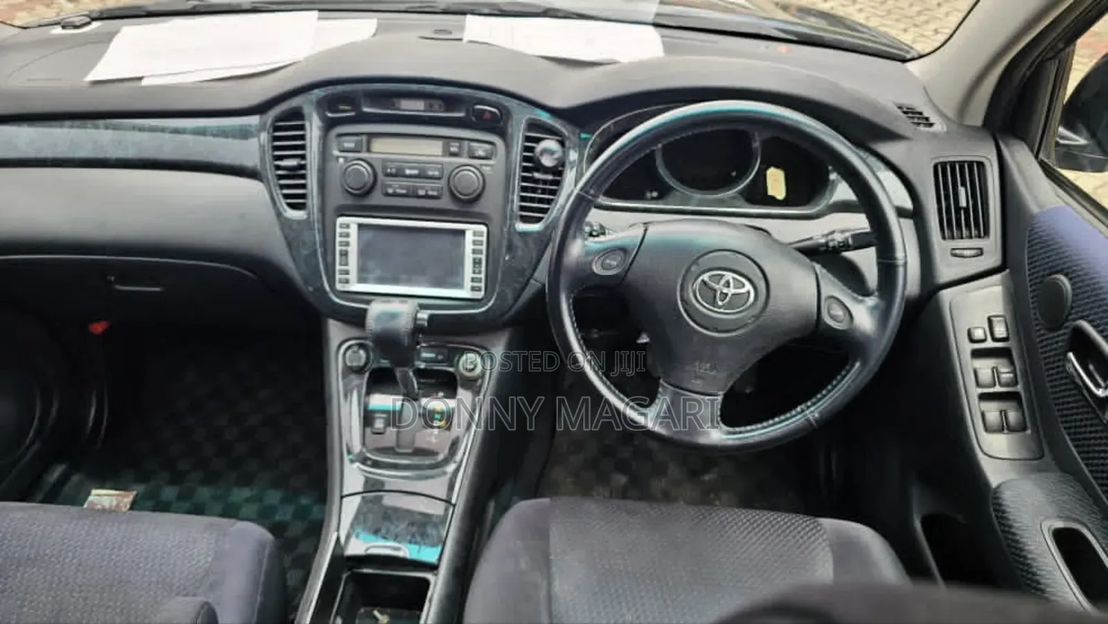 Toyota Kluger 2005 Black