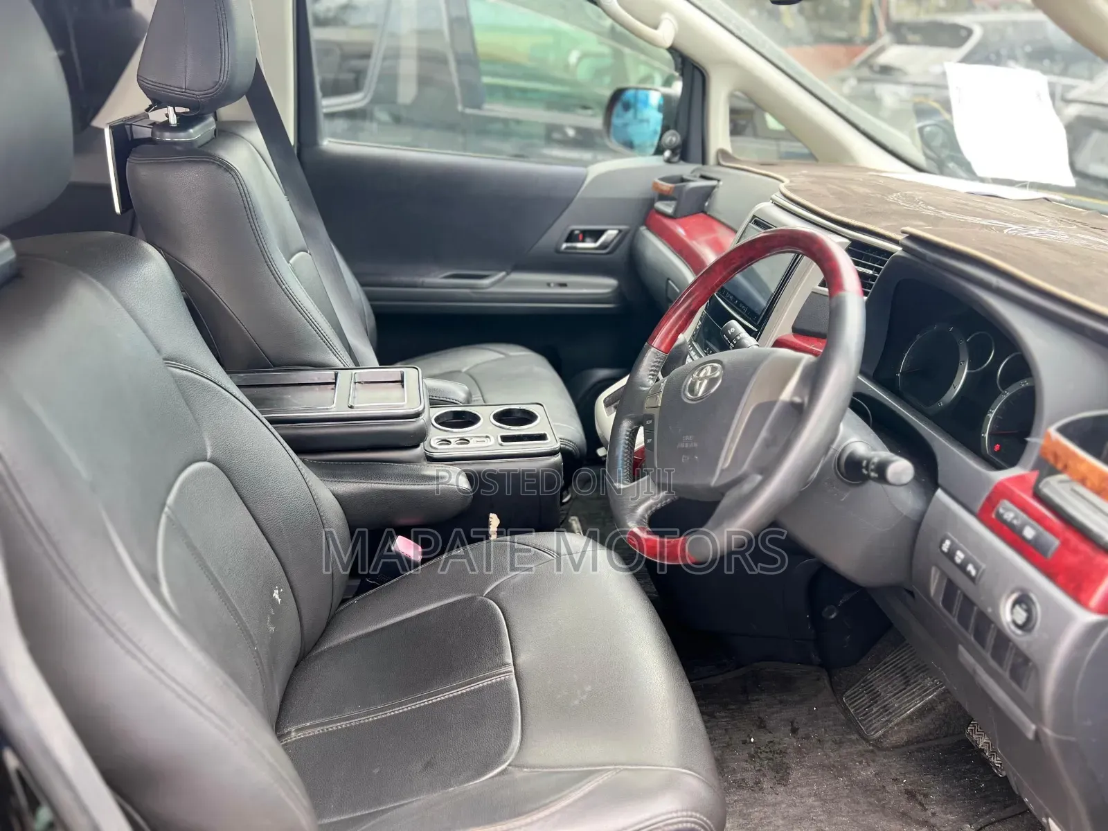 Toyota Alphard 2.4 Petrol AWD 2008 Black