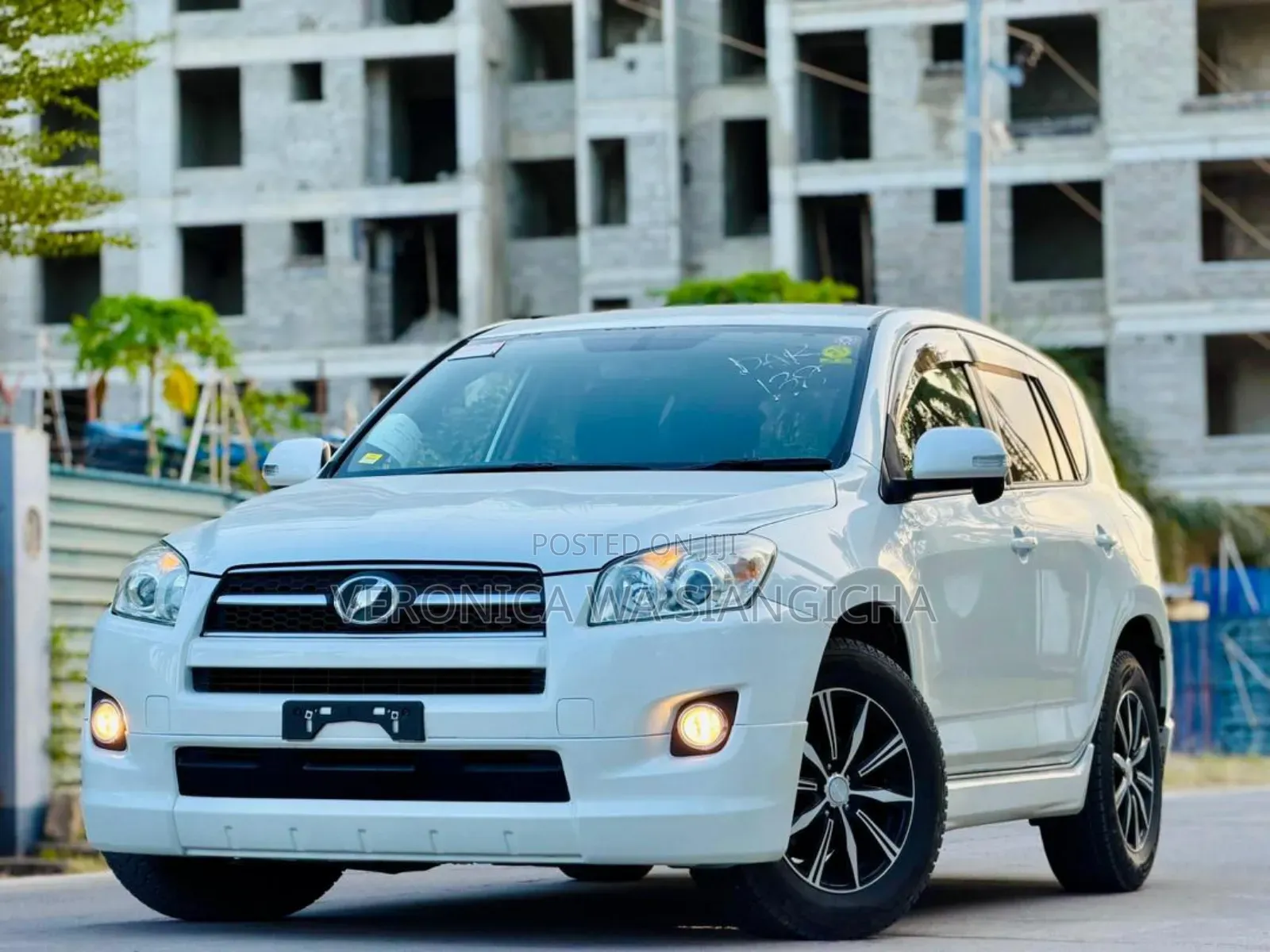 Toyota RAV4 2008 White