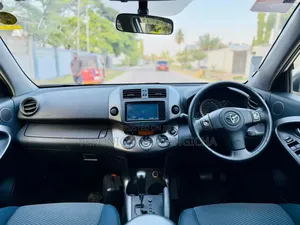 Toyota RAV4 2008 White