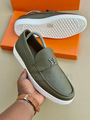 Men's Leather Loafer Shoes or Loafers Lv Brand Materials Quality