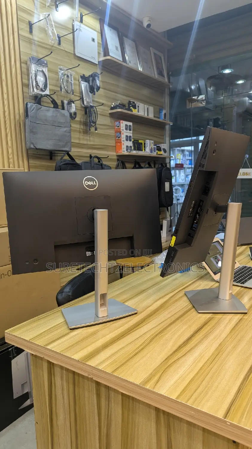 Dell 24 Inch Monitor