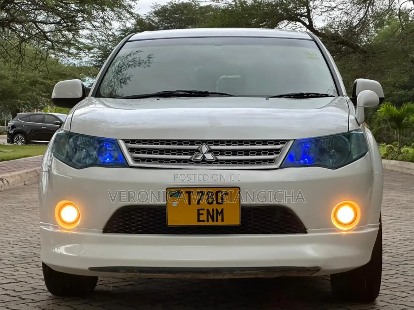 Mitsubishi Outlander 2006 White
