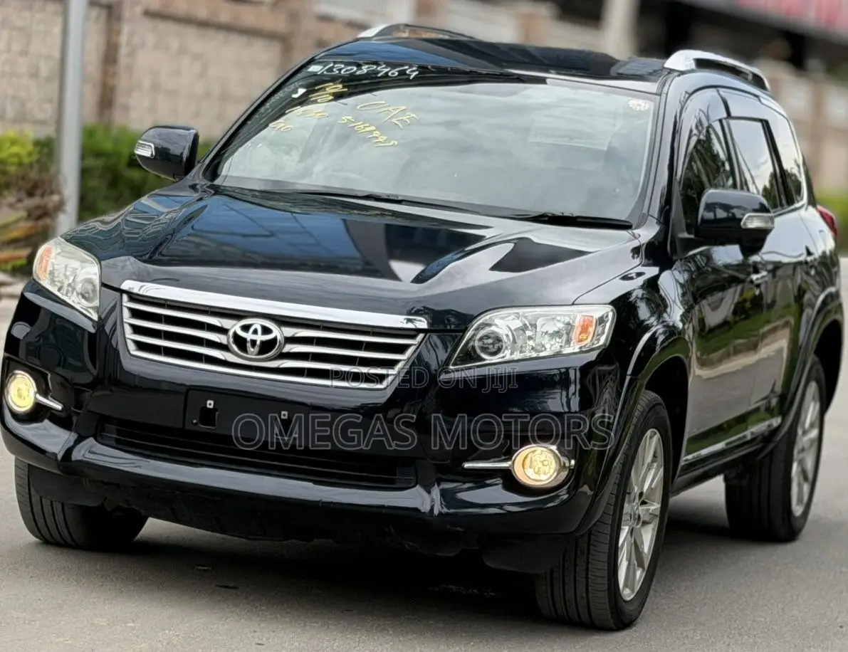 Toyota Vanguard 2011 Black